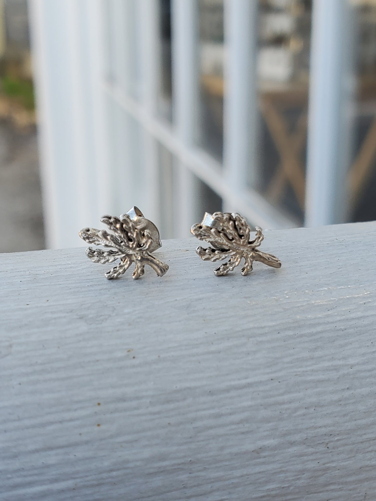 925 Sterling Silver Marijuana Pot Leaf Stud Earrings