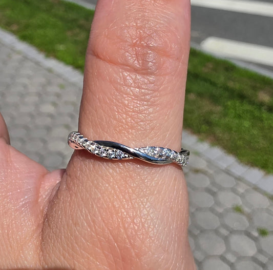 925 Sterling Silver Moissanite Twist of Fate Eternity Band Ring Sz:9